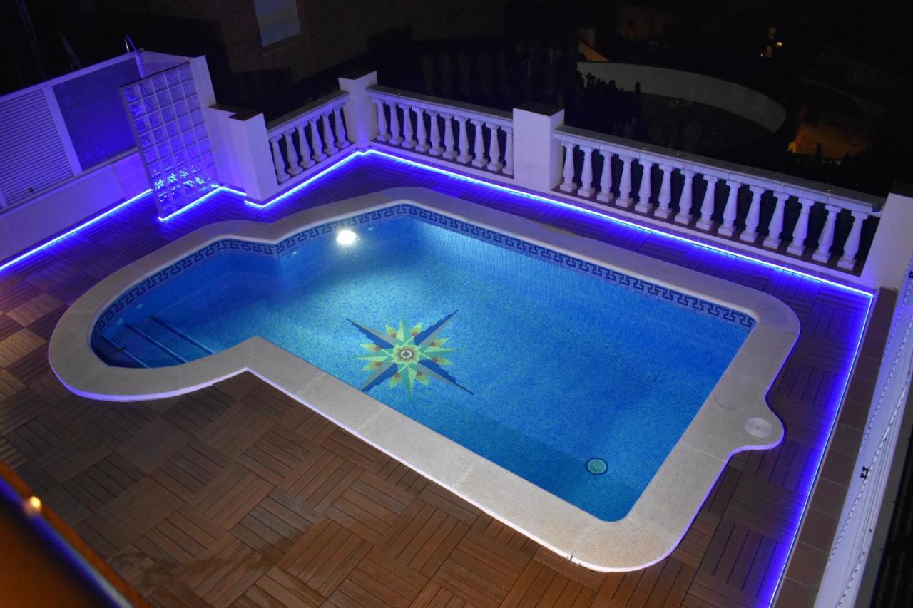 Beach House. Casa Con Piscina Privada カラフェル エクステリア 写真